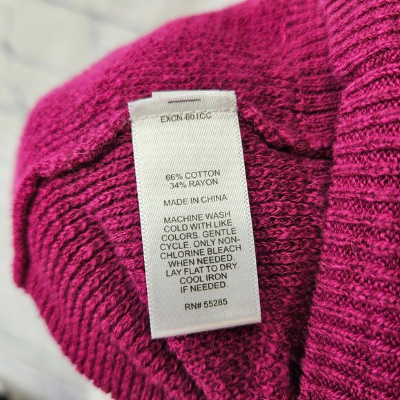NWT Express Size XS Fuchsia Pink Cold Shoulder Laced Neckline Reversible Sweater - Picture 9 of 9